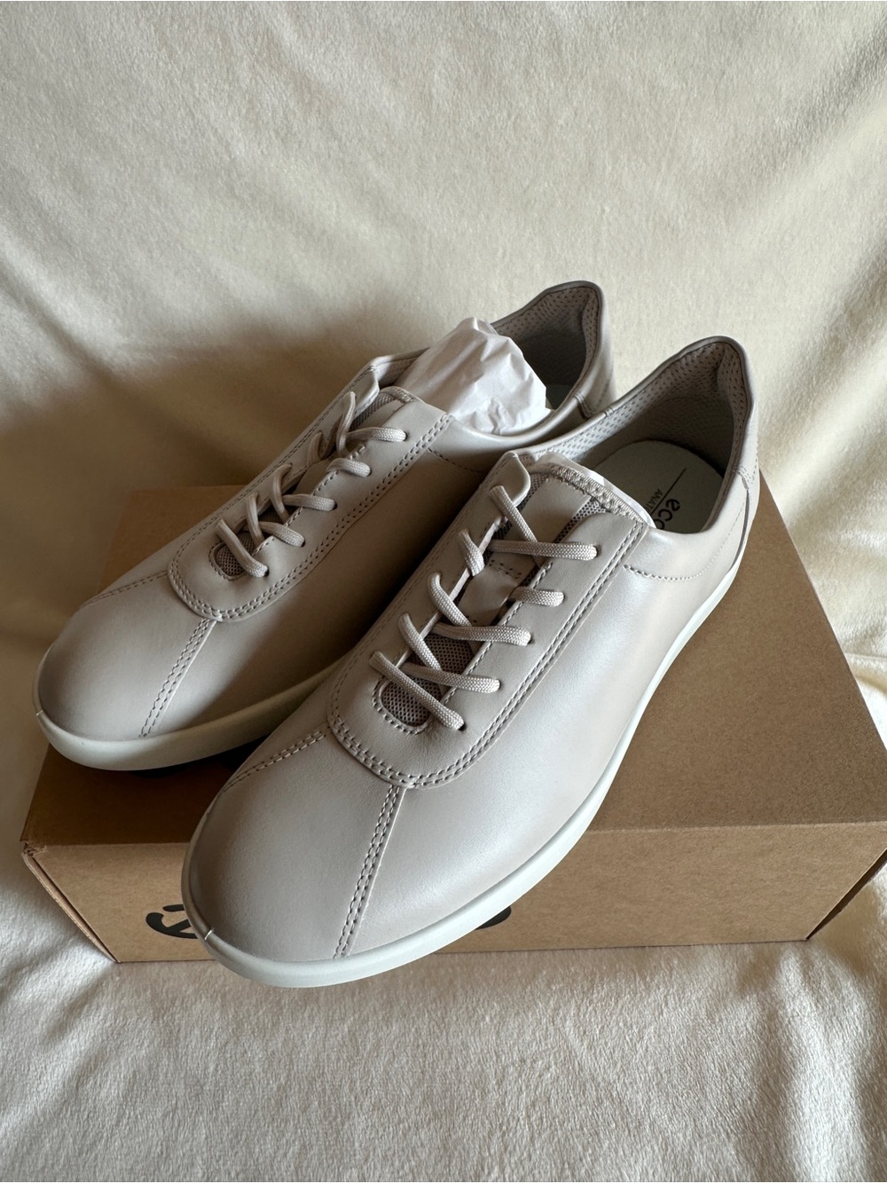 NIB ECCO 248813 Women's Shoes Travel W Lace Up In Gravel Leather SZ US9-9.5/EU40
